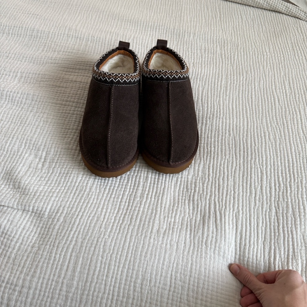 Women's Dark Brown Slip-On Suede Slippers with Stitch-Trim